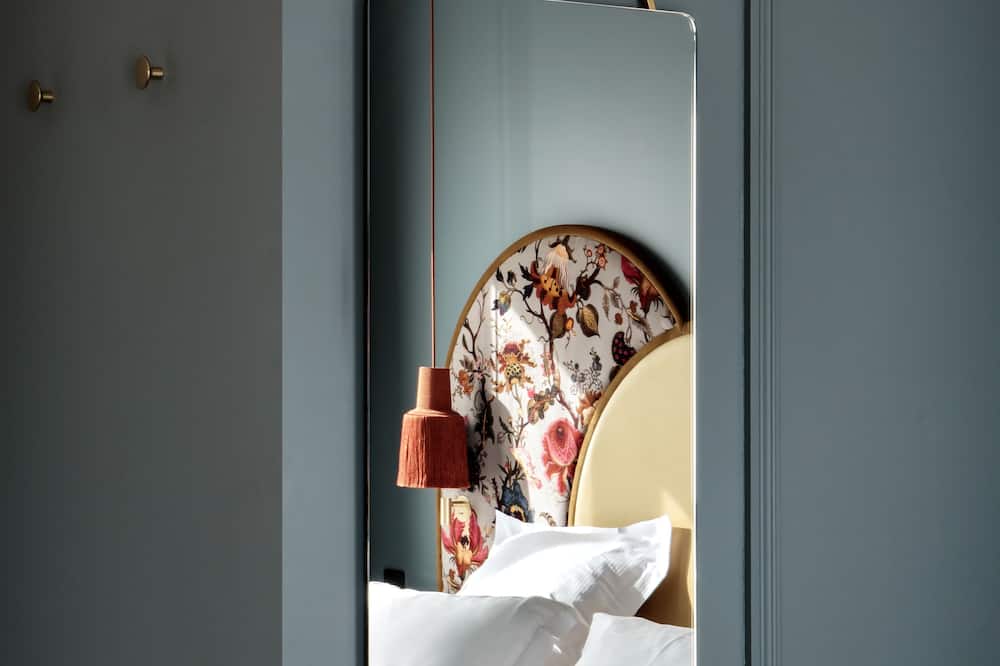 ホテル レオポルド パリ 写真