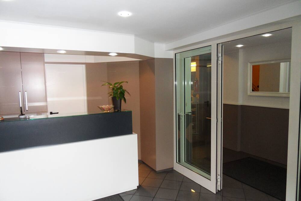 カールトン ホテル 写真