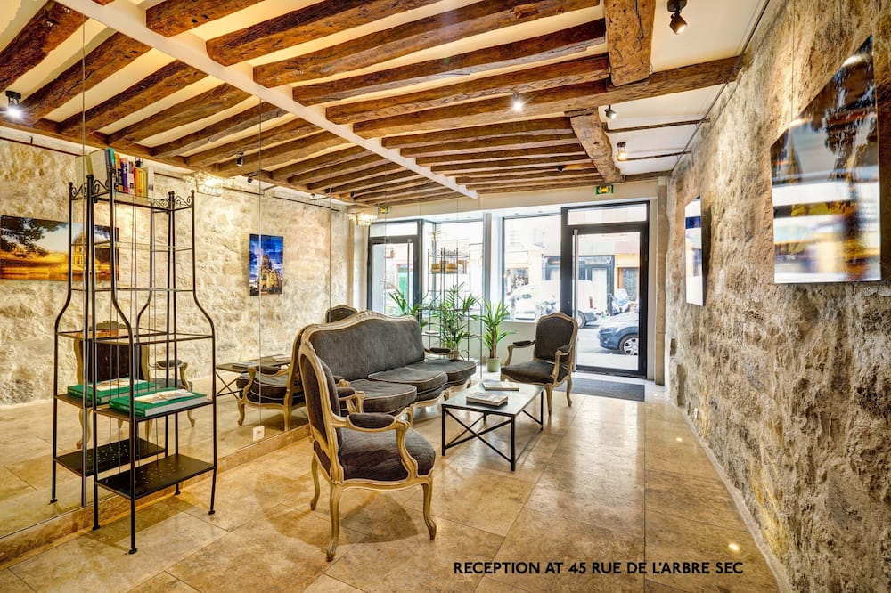 アパルトマン デュ ルーヴル 写真