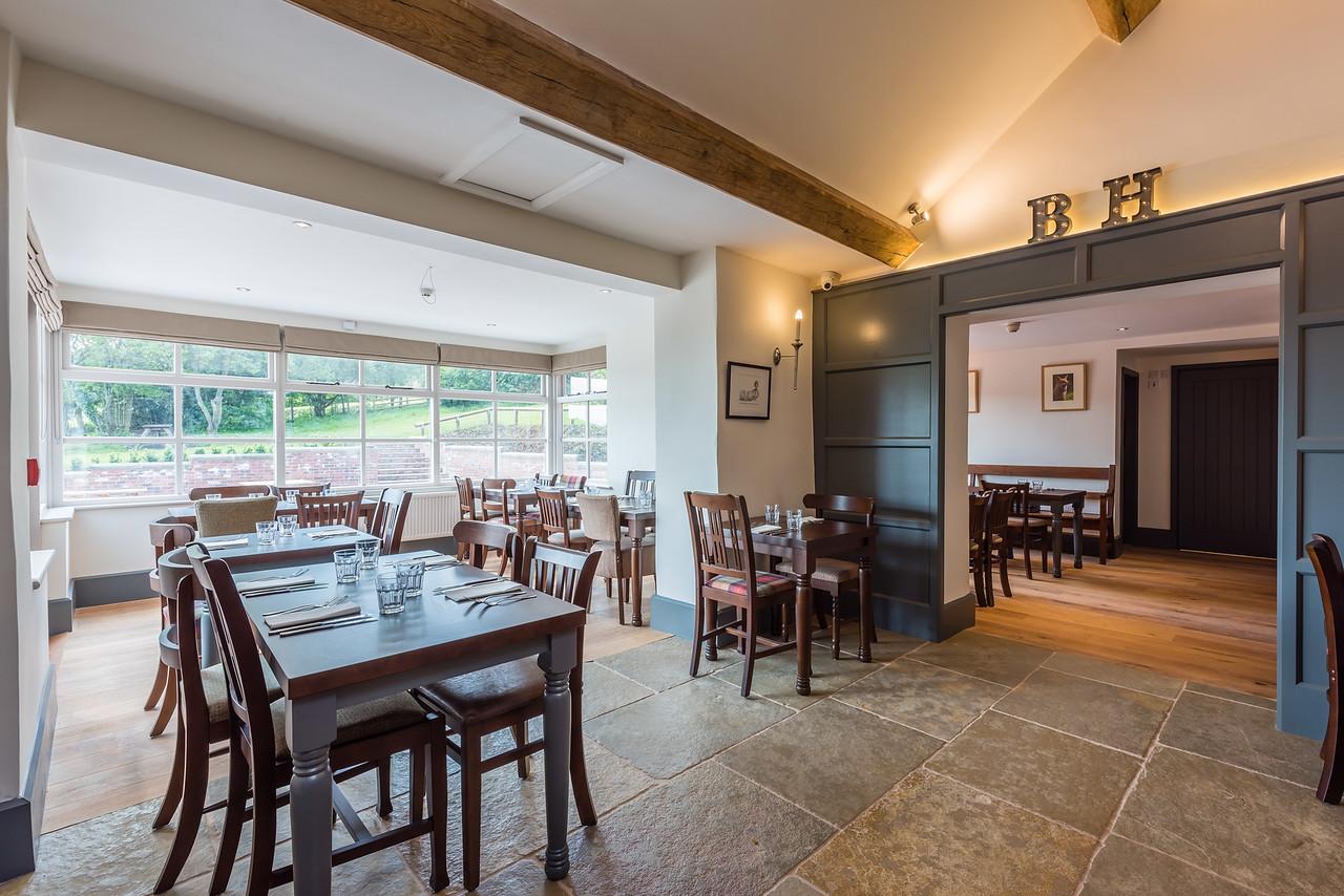 ザ  ベイティング ハウス アンド ロッジズ 写真