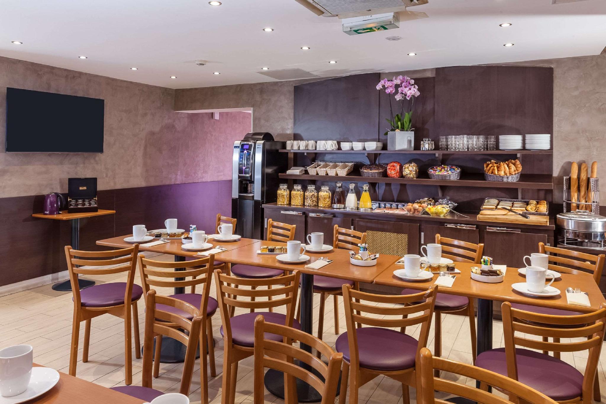 ホテル アポロニア パリ モンマルトル シュア ホテル コレクション バイ BW 写真