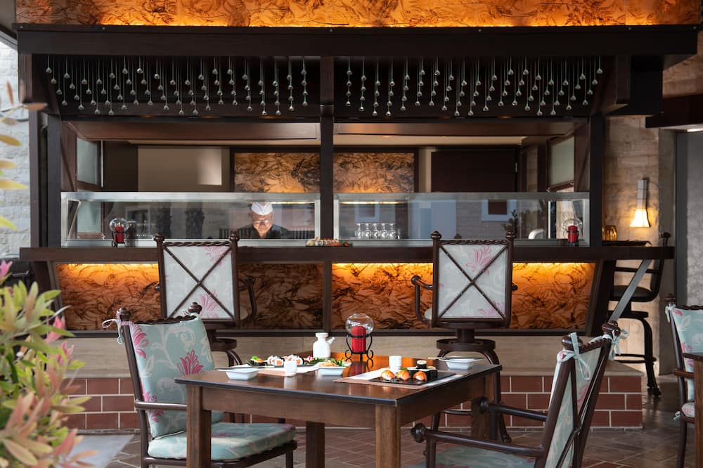 ミツィス ロイヤル メア 写真