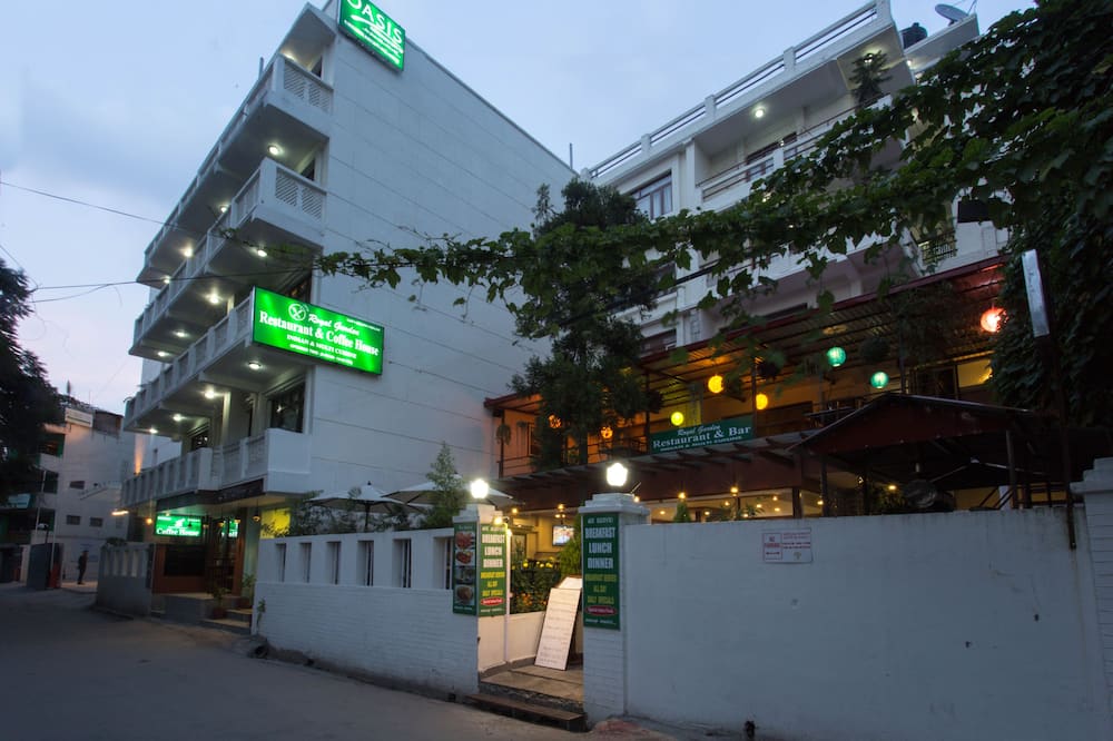 オアシス カトマンズ ホテル 写真