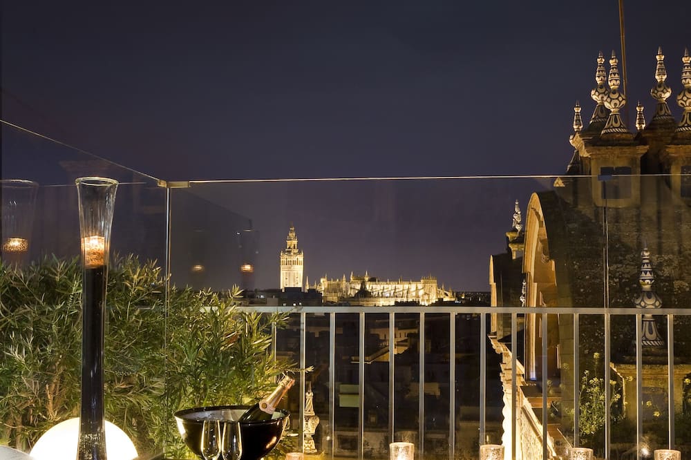 ホテル コロン グラン メリア 写真