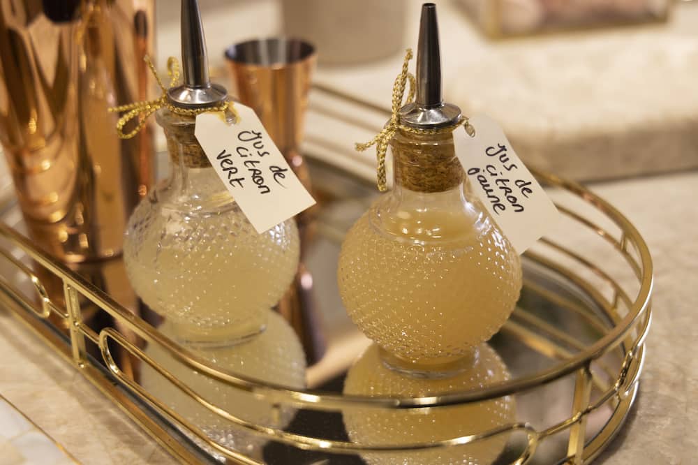 ホテル ベージュ 写真