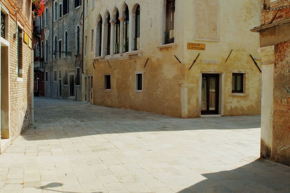 ホテル カ ズスト 写真