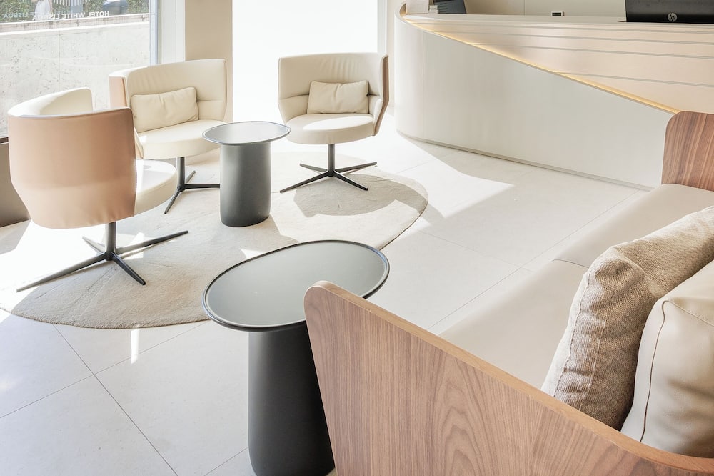 ホテル ホワイト リスボア 写真