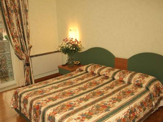 Hotel Gambara 写真