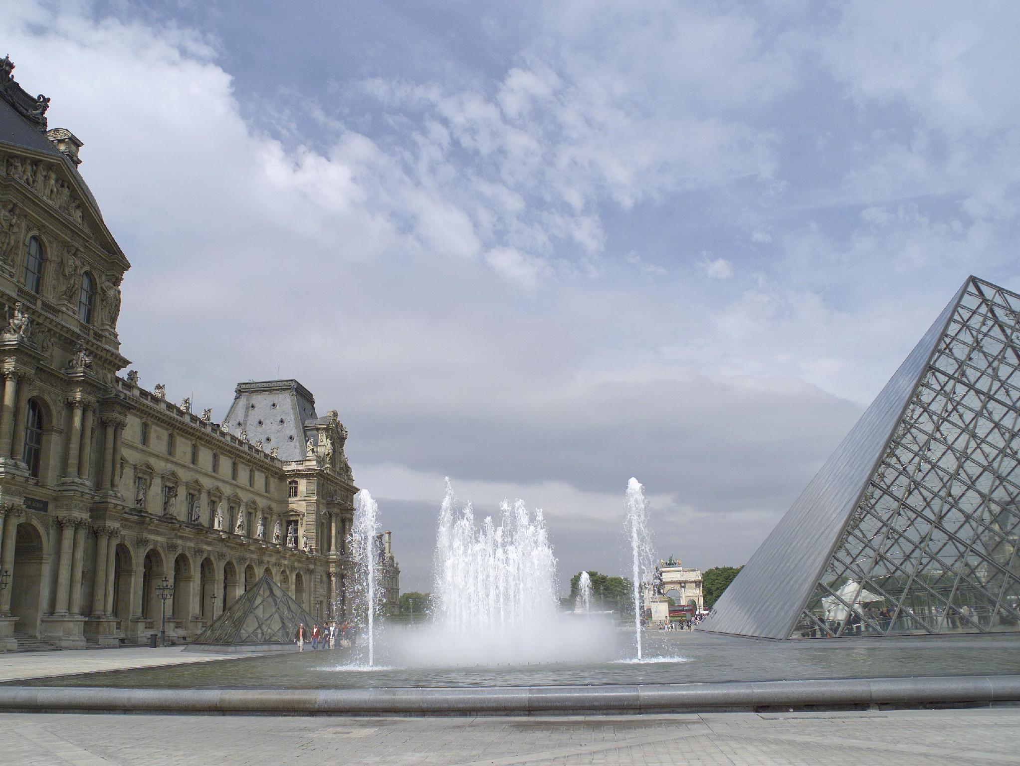 ノボテル スイート パリ モントルイユ ヴァンセンヌ 写真