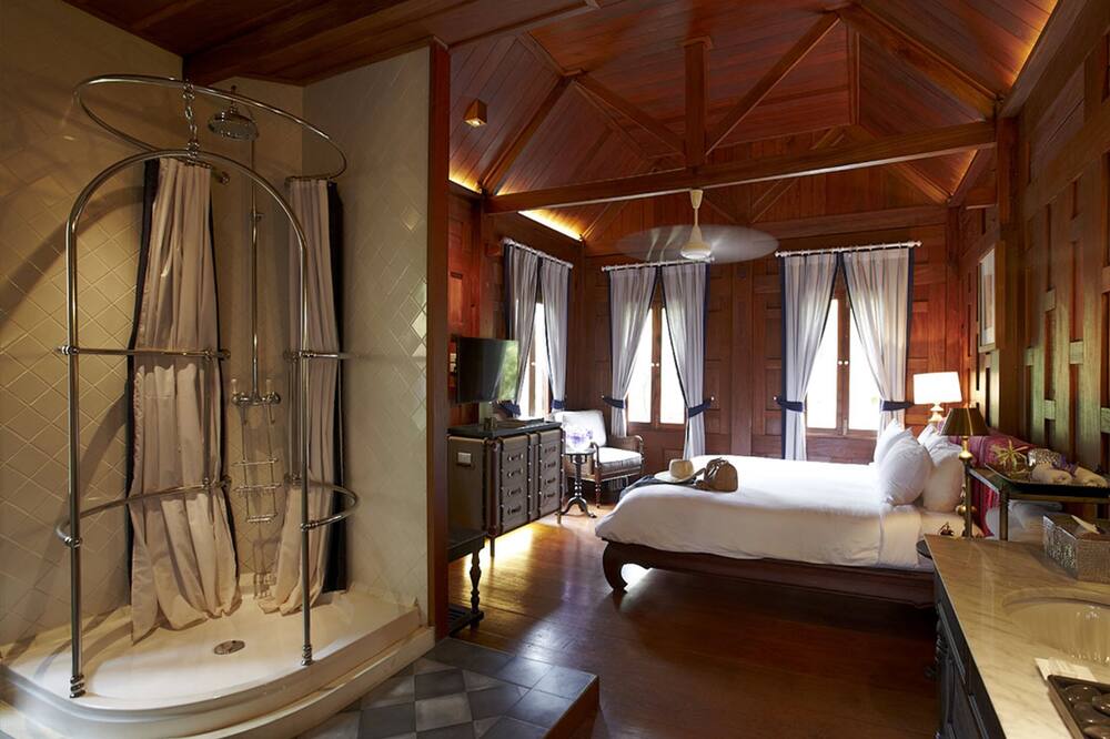 ブラサリ ヘリテージ ルアンプラバーン 写真