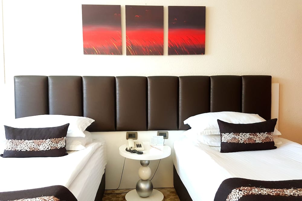 ジュラ ホテルズ マヴィ スルメリ アダナ 写真