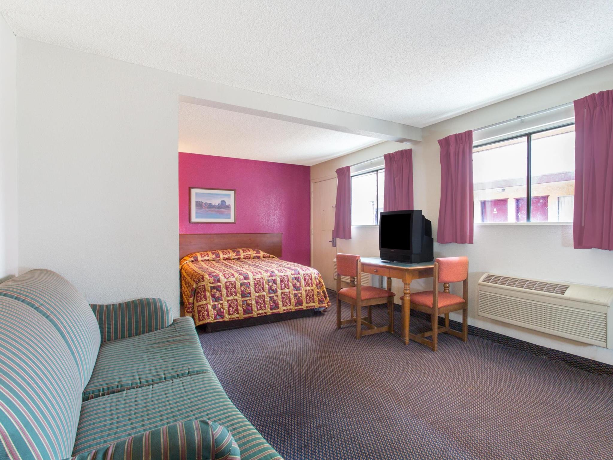 Knights Inn  North Black Canyon Hwy Phoenix AZ 写真