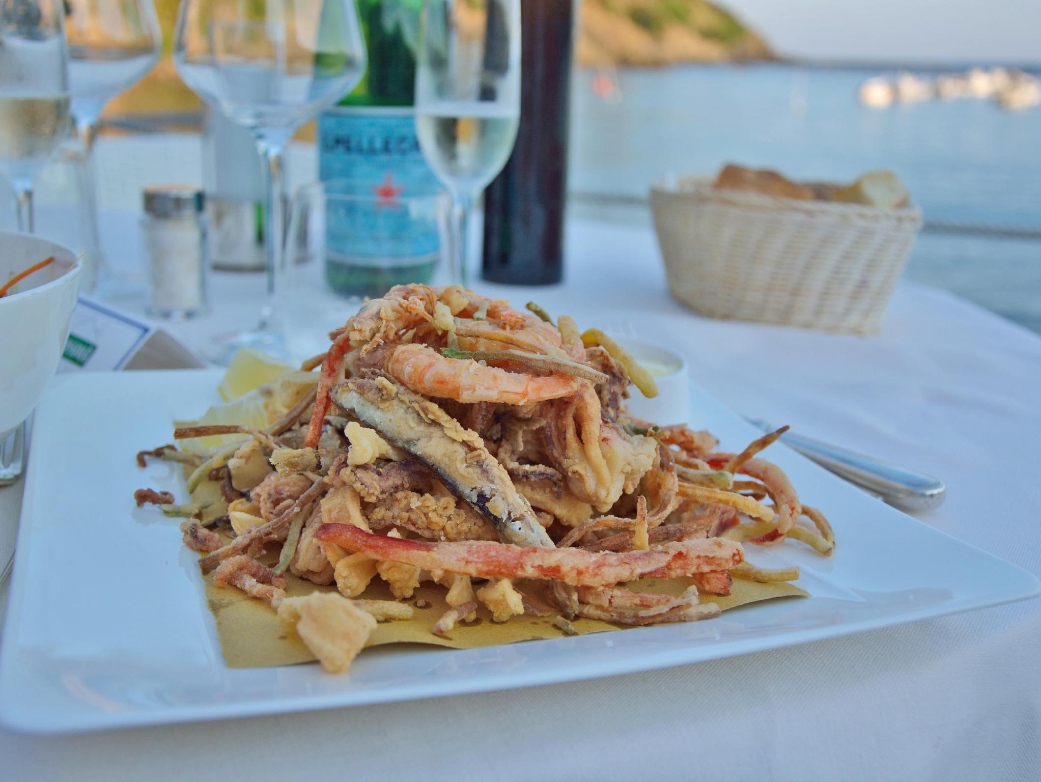 ホテル ミラマレ 写真