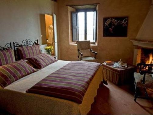 アンティカ コルテ パラヴィチーナ ルレ 写真