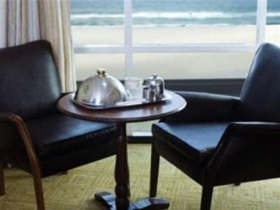 ブルー ウォーターズ ホテル 写真