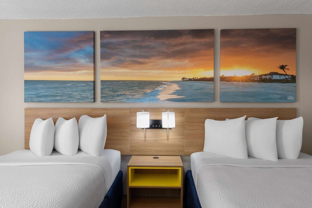 デイズ イン バイ ウィンダム フローレンス ニア シビック センター 写真