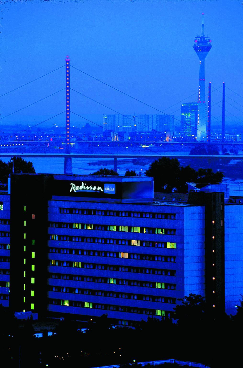 Radisson Blu Conference Hotel, Düsseldorf 写真