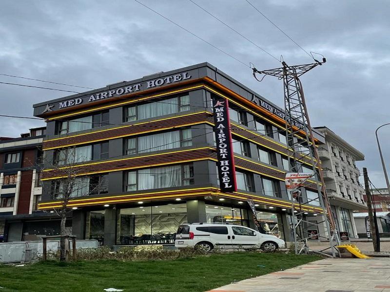 メッド エアポート ホテル 写真