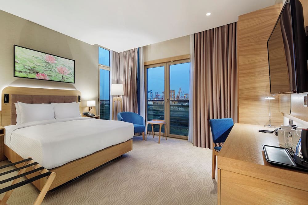 ダブルツリー バイ ヒルトン イスタンブール トゥズラ 写真