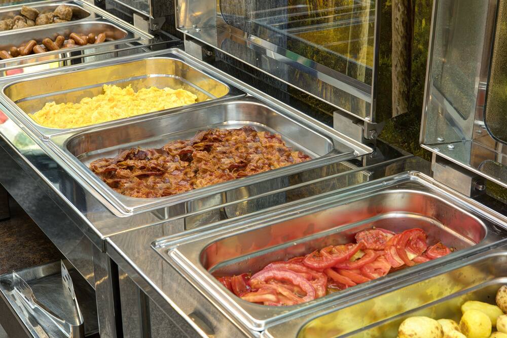 ホテル キャピトル 写真