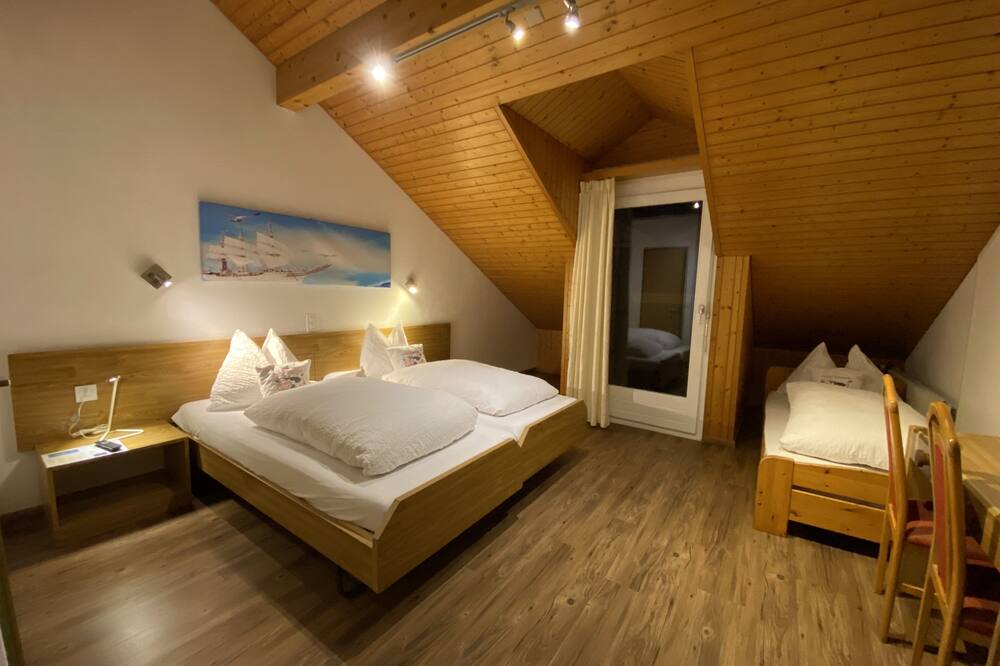 ホテル トスカーナ 写真