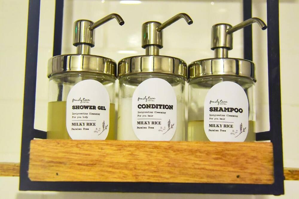 ファミリー トゥリー ホテル 写真