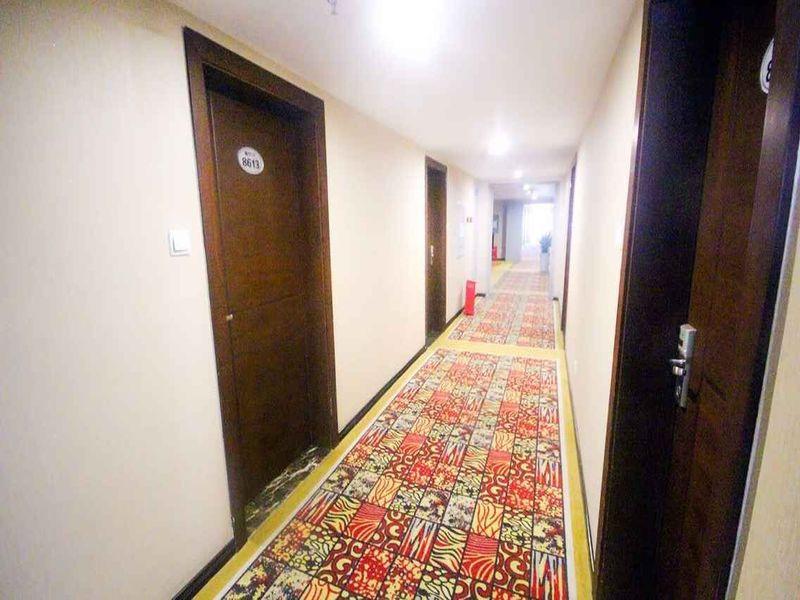 ルイジア ラージ ホテル チュヨンドゥ エアポート 写真