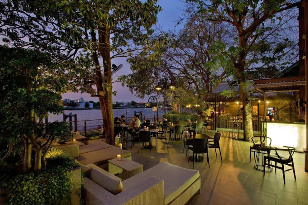 リヴァ スーリヤ バンコク ホテル 写真