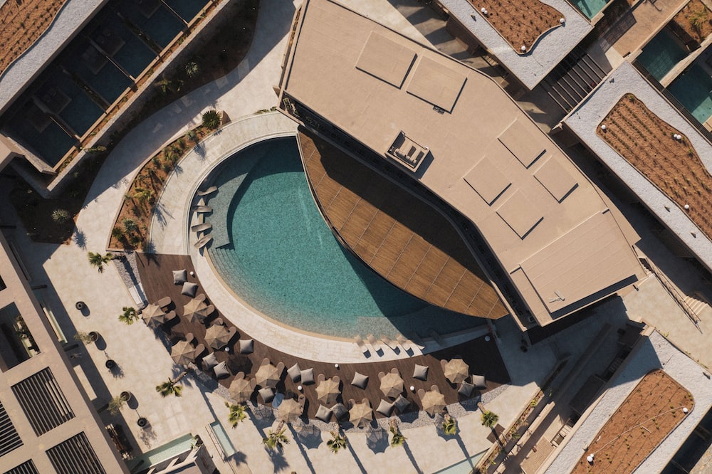 プノエ ブリージング ライフ (アダルツ オンリー) 写真