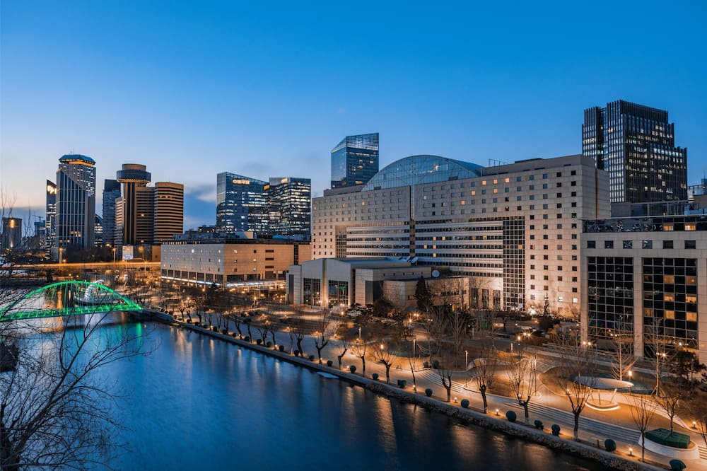 ケンピンスキー ホテル ペイジン ヤンシャ センター 写真