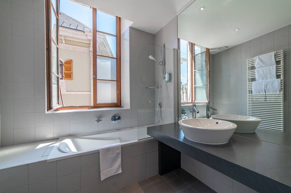 ホテル デュ パレ ドゥ リスル 写真