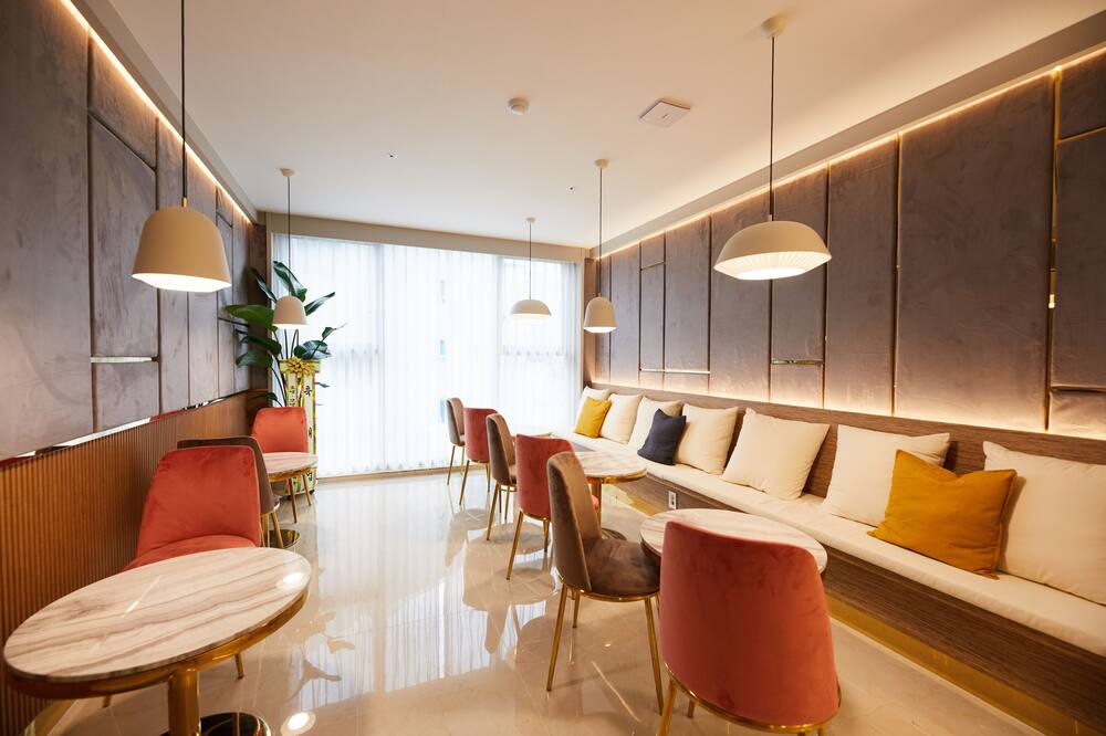 Grand Bern Hotel 写真