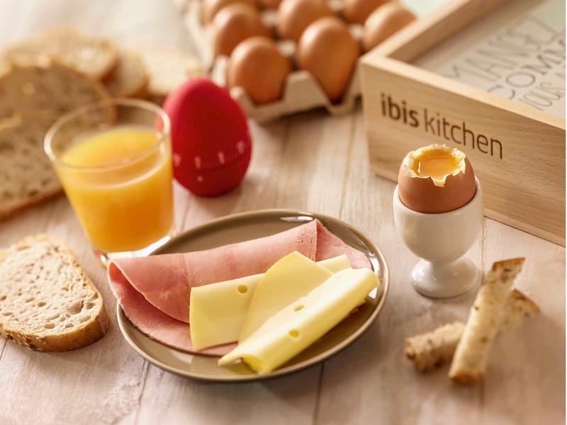 イビス アンジェ サントル シャトー 写真