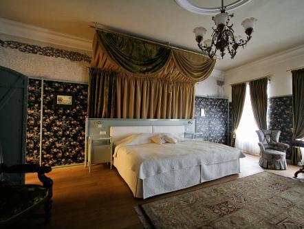 アントニウス ホテル 写真