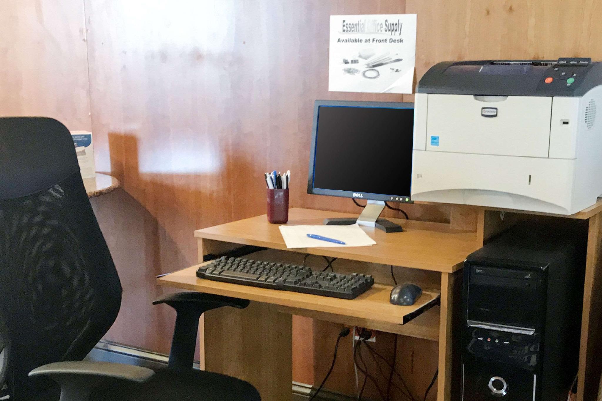 スーパー  8 バイ ウィンダム グロスター 写真