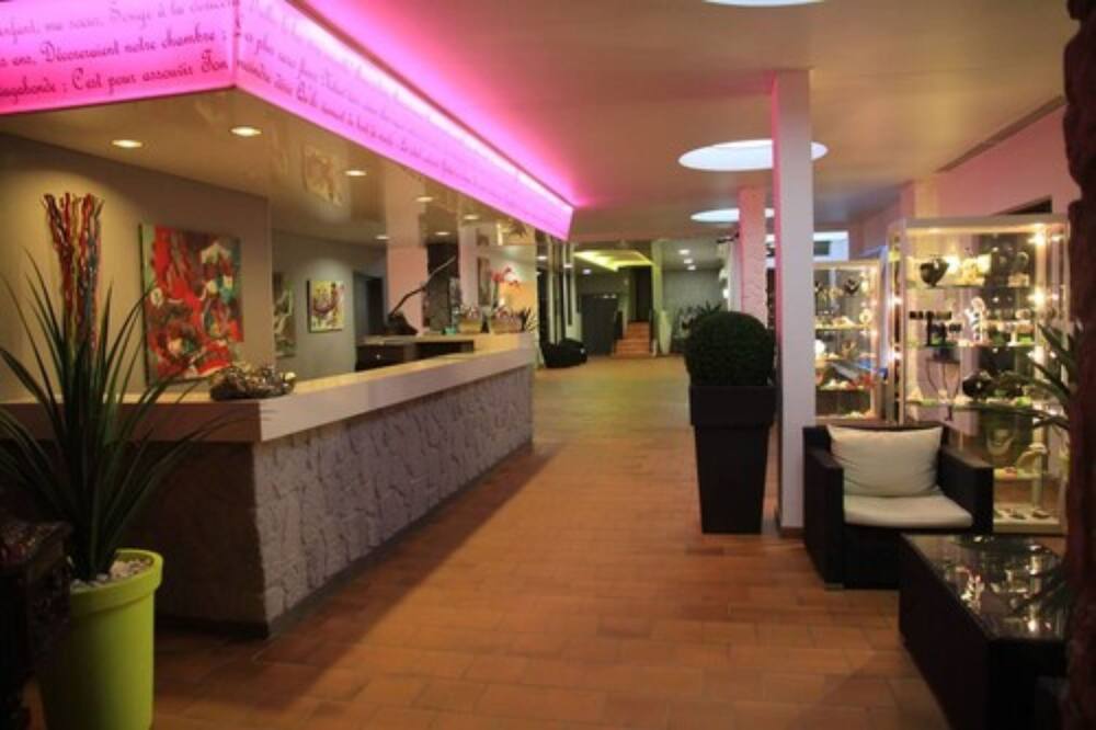 オテル イソラ 写真