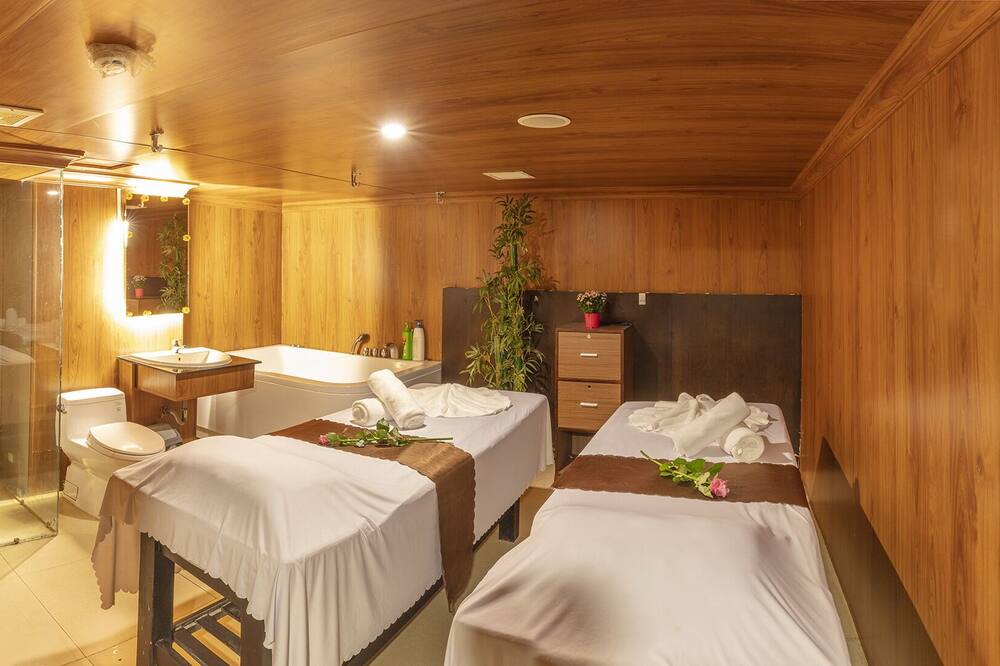 キングス ホテル ダラット 写真