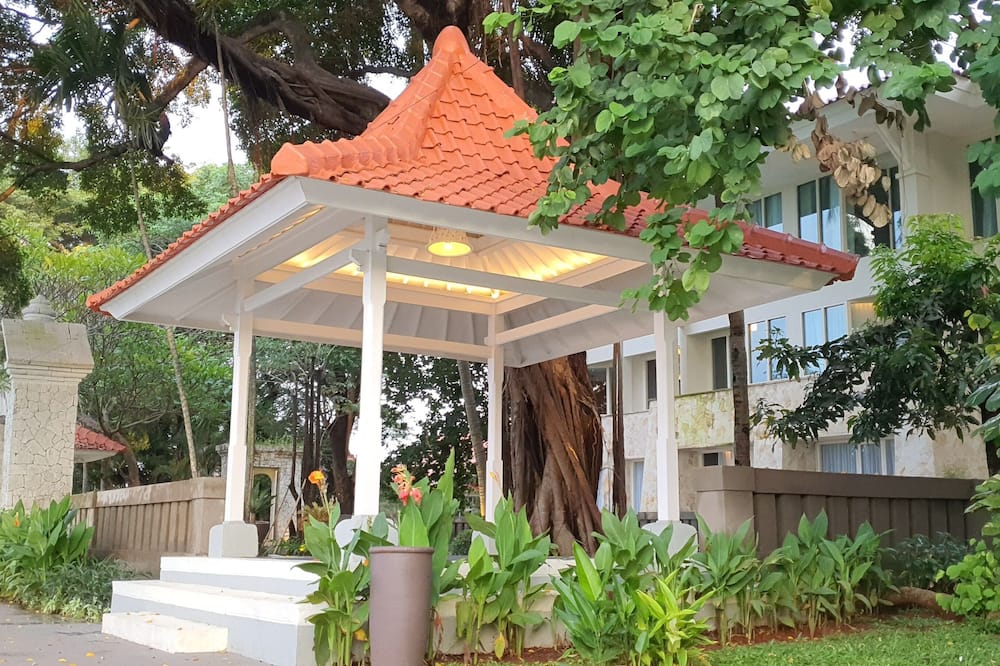 バンダラ インターナショナル ホテル 写真