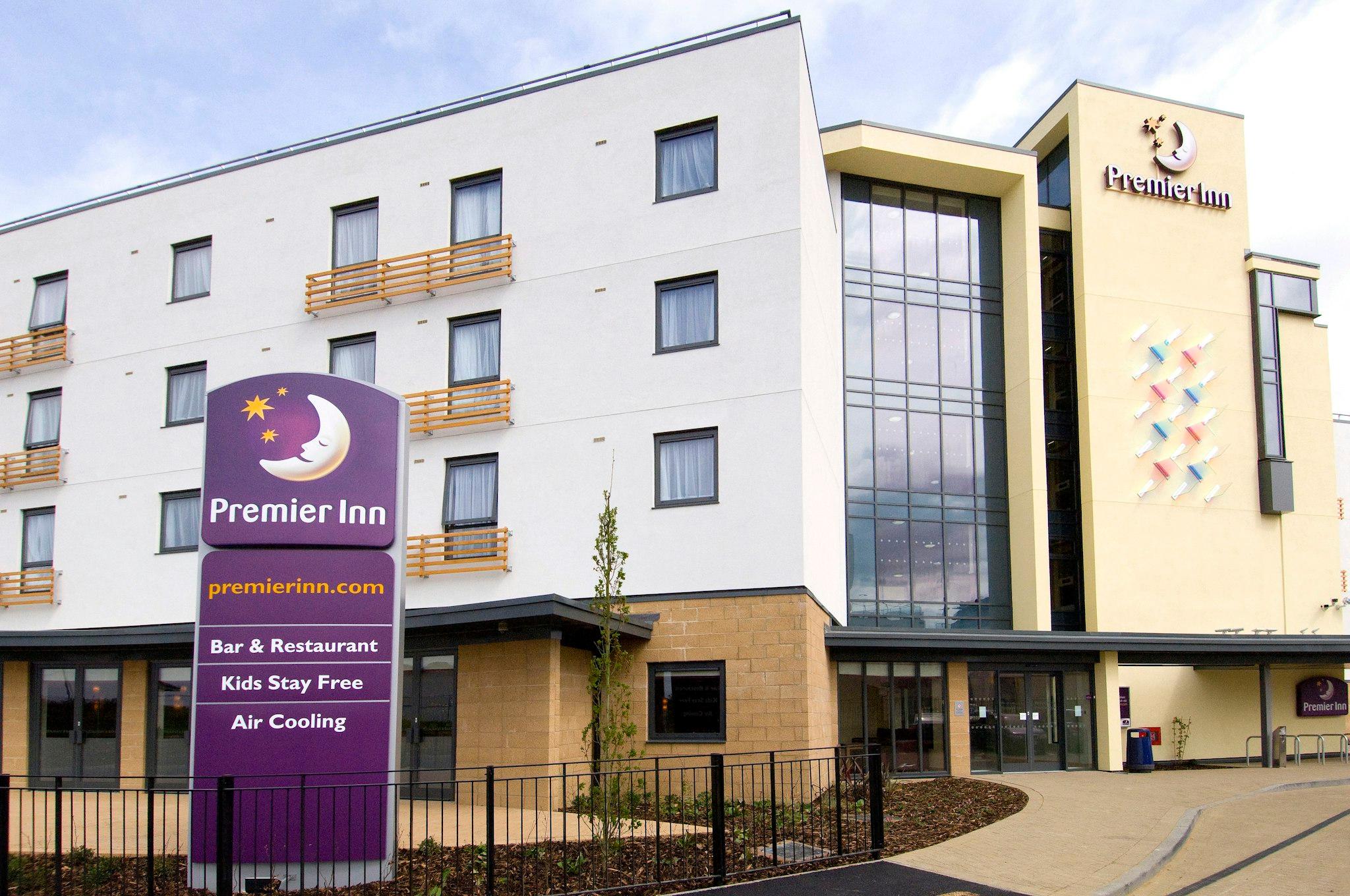 Premier Inn Cambridge - A14 J32 写真