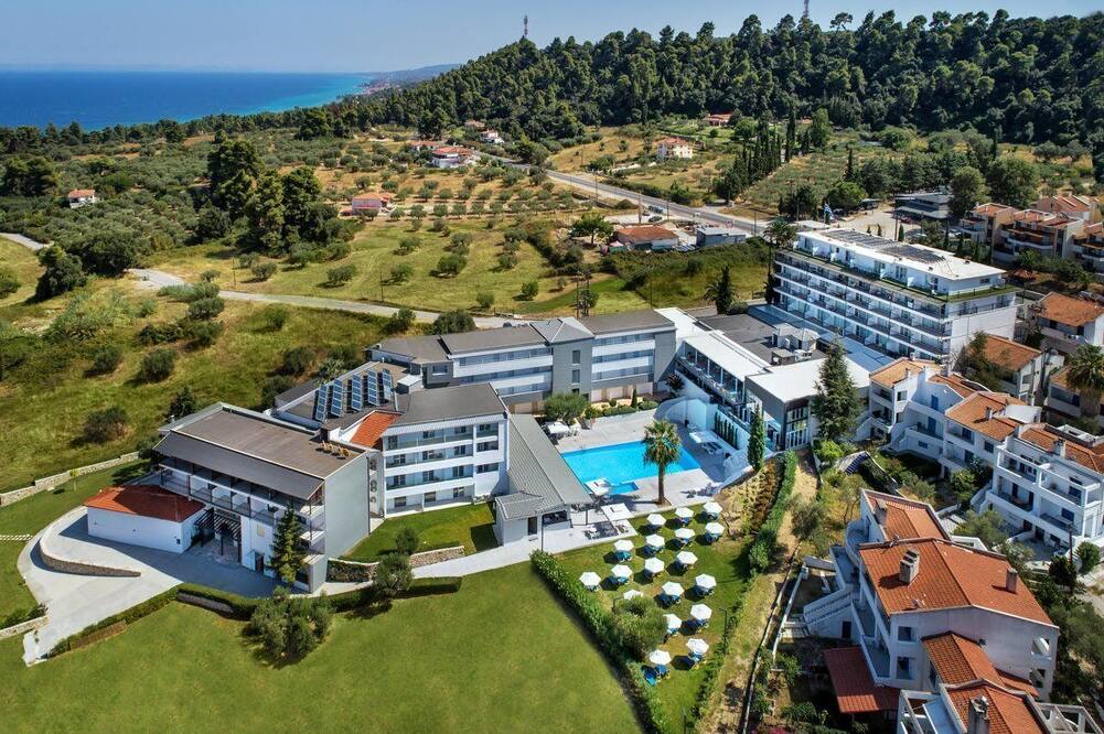 Kriopigi Hotel 写真
