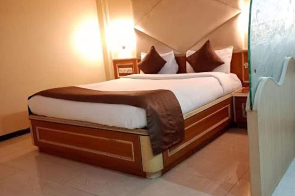 ヨギ ブロードウェイ 写真