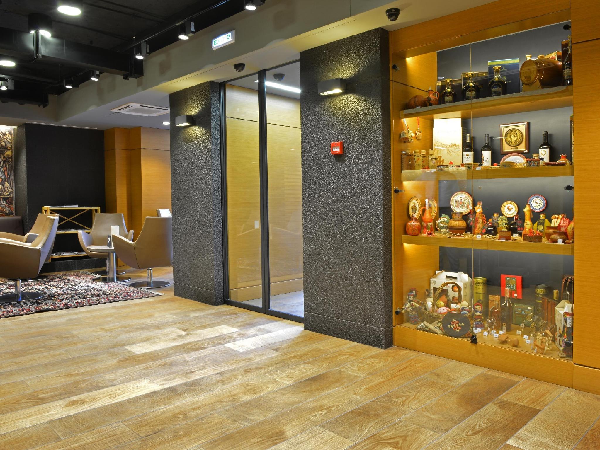 Republica Hotel Yerevan 写真