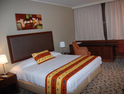 Skyna Hotel Luanda 写真