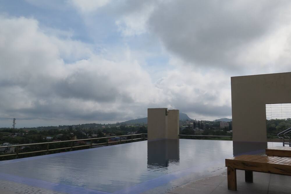 One Tagaytay Place Hotel Suites 写真