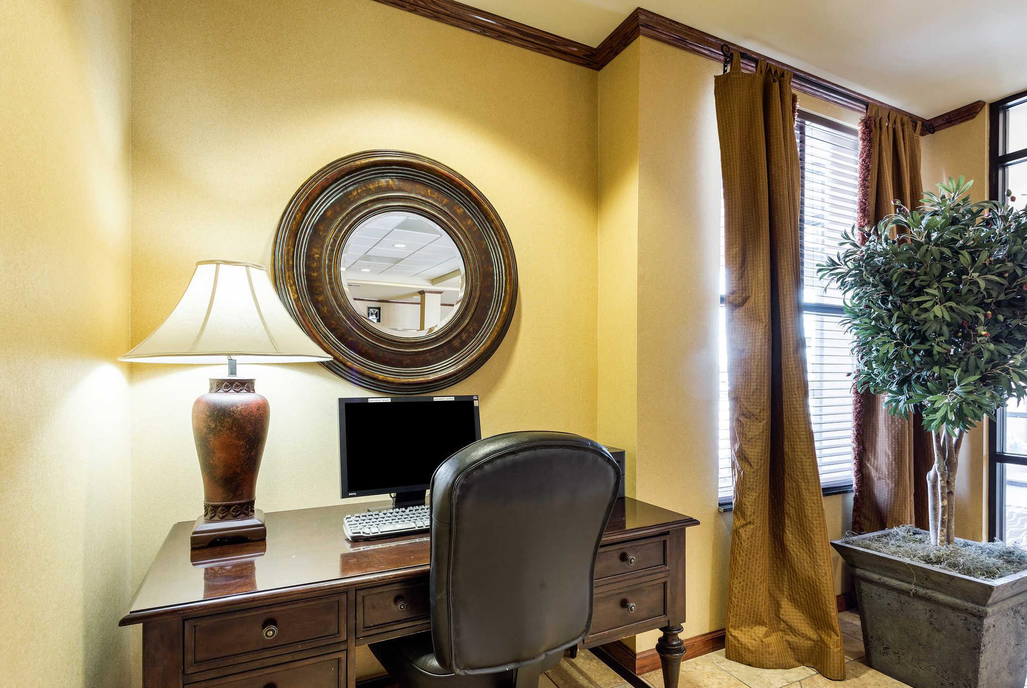 Comfort Inn & Suites 写真