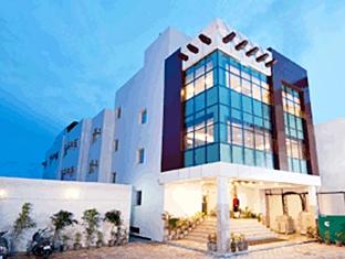 ホテル デビラム パレス 写真