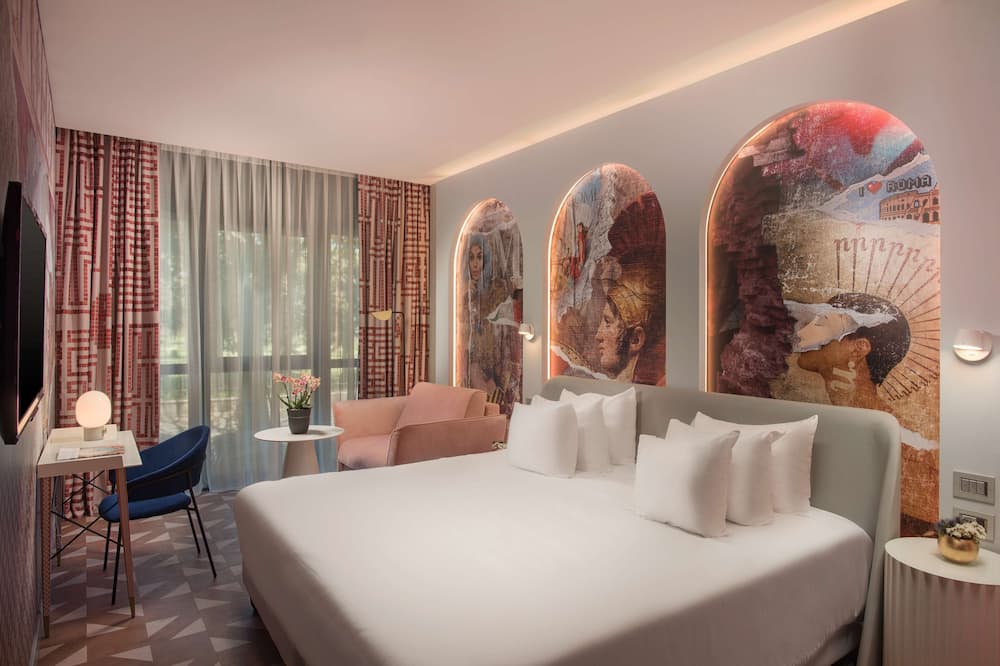 エヌハウ ローマ 写真