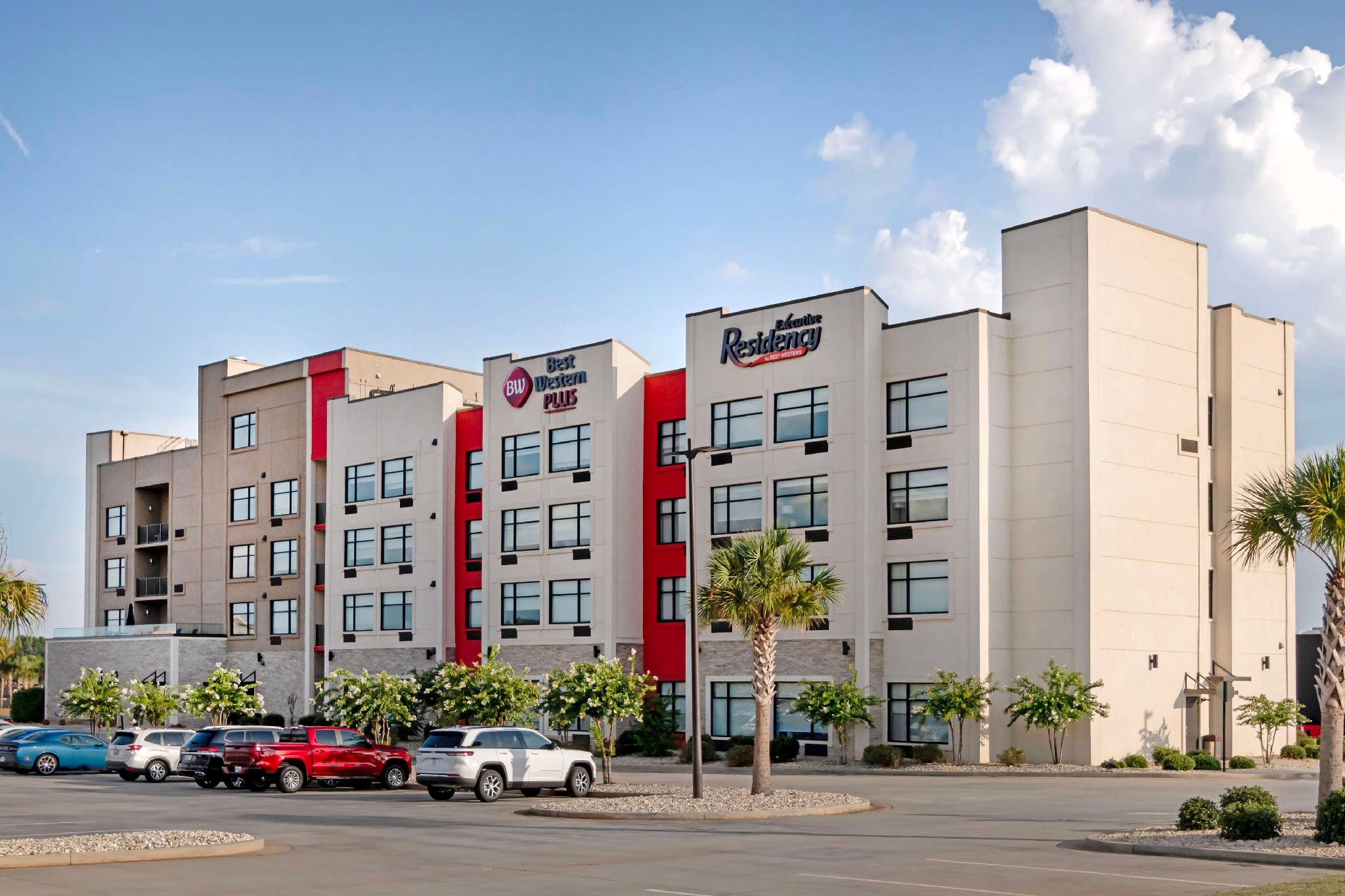 Best Western Plus Executive Residency Rigby's Water World Hotel 写真