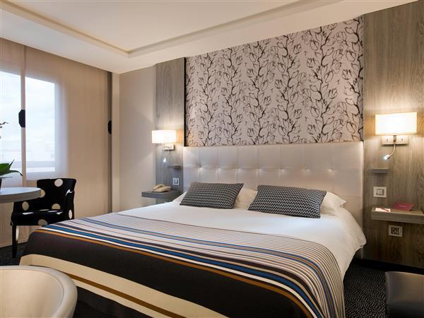 ホテル メルキュール ディジョン セントル クレマンソー 写真