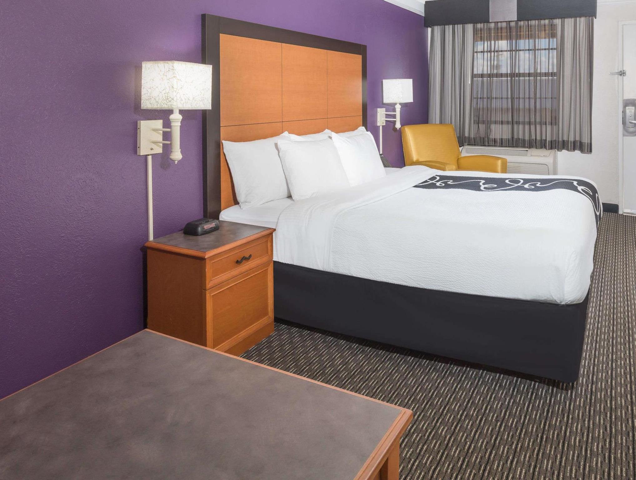 ベイモント バイ ウィンダム グリーンビル ウッドラフ ロード 写真